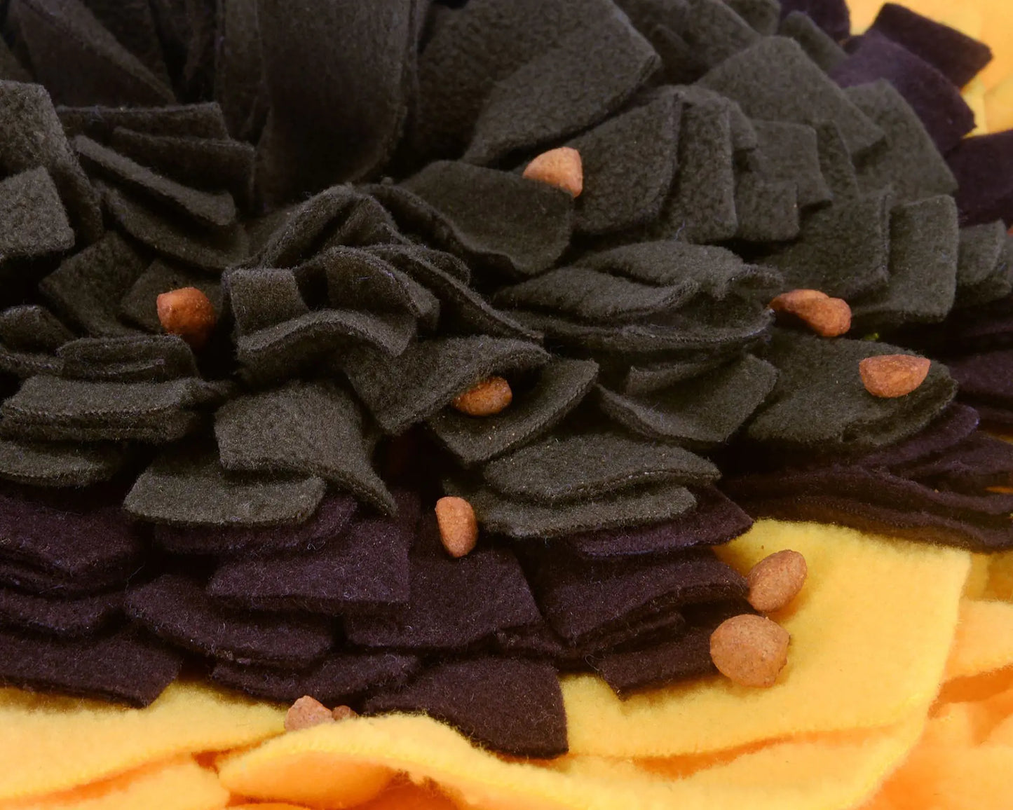 Dog Snuffle Mat with Sunflower Design for Slow Feeding